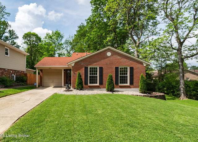 Property at 8200 Casualwood Way, Louisville, KY 40291, 4 beds, 1.5 baths