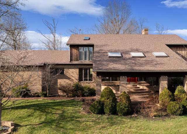 Property at 8006 Shenandoah Ln, Lanesville, IN 47136, 4 beds, 4 baths