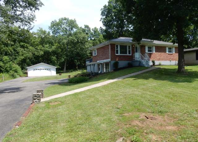 Property at 2481 Armstrong Ln, Mt Washington, KY 40047, 3 beds, 1 bath