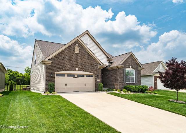 Property at 2010 Meadows Edge Ln, Louisville, KY 40245, 4 beds, 3 baths
