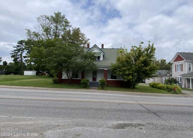 Property at 213 E 3rd St, Hardinsburg, KY 40143, 3 beds, 1.5 baths