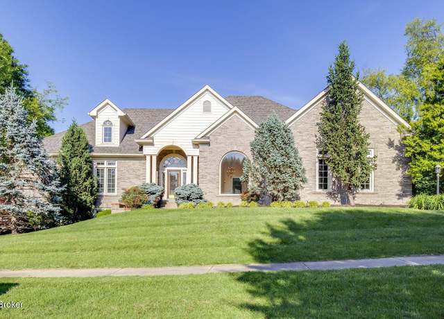 Property at 10910 Talon Way, Louisville, KY 40223, 4 beds, 4 baths