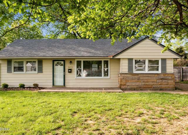 Property at 9420 Cavalcade Ave, Louisville, KY 40272, 4 beds, 1.5 baths
