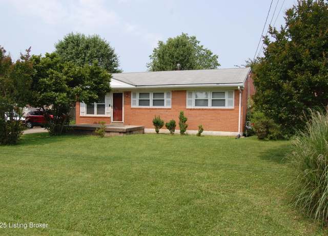 Property at 9530 Maple Rd, Louisville, KY 40229, 3 beds, 1 bath