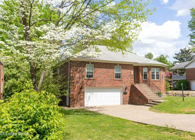 Property at 9829 Galene Dr, Jeffersontown, KY 40299, 4 beds, 3 baths