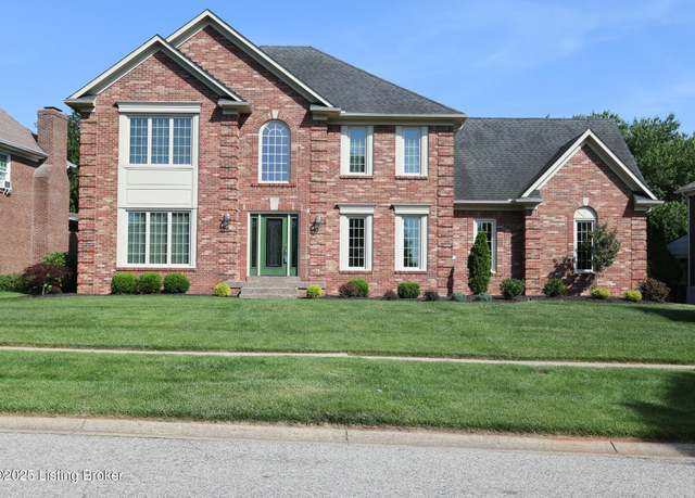 Property at 9602 Moorfield Cir, Louisville, KY 40241, 4 beds, 3.5 baths