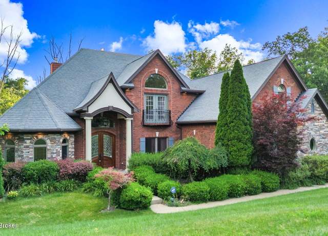 Property at 6115 Winkler Rd, Crestwood, KY 40014, 4 beds, 4.5 baths