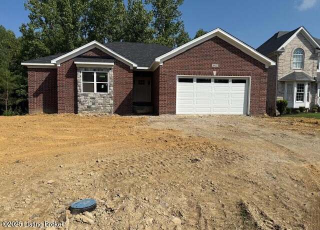 Property at 4423 Stone Wynde Dr, Louisville, KY 40272, 4 beds, 3.5 baths