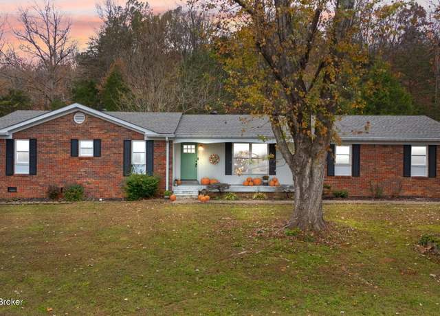 Property at 370 Papa Ct, Brownsville, KY 42210, 4 beds, 1.5 baths