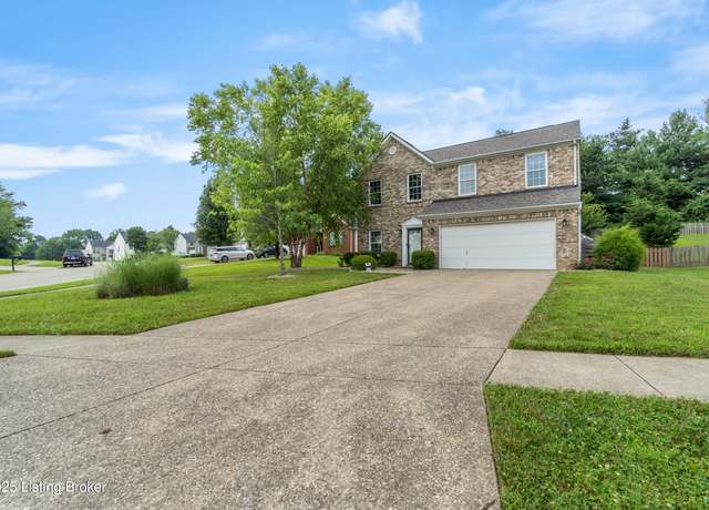 Property at 10008 Hornbeam Blvd, Louisville, KY 40228, 3 beds, 2.5 baths