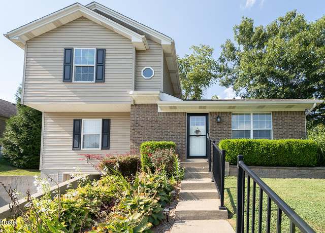 Property at 6212 Elanor Ct, Floyds Knobs, IN 47119, 3 beds, 2 baths