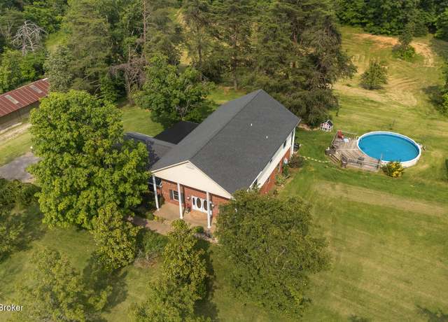 Property at 622 Hillcreek Dr, Elizabethtown, KY 42701, 4 beds, 3.5 baths