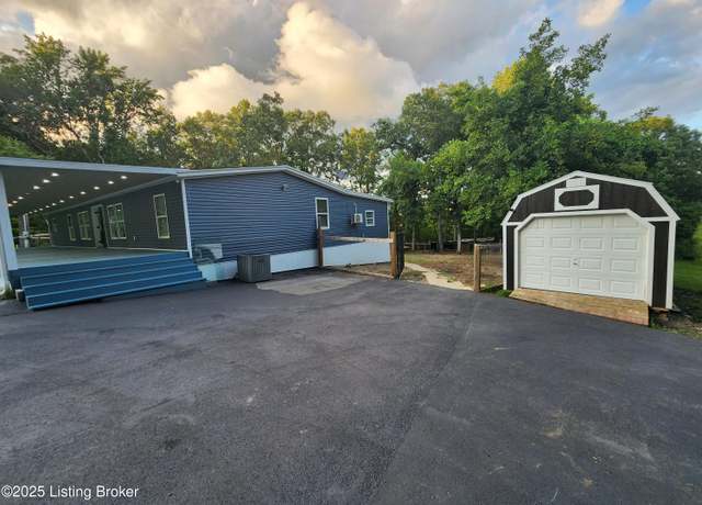 Property at 364 N Ridge Rd, Elizabethtown, KY 42701, 4 beds, 3 baths