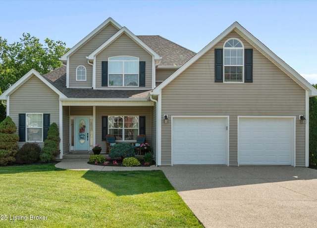 Property at 523 Talbott Blvd, La Grange, KY 40031, 5 beds, 3.5 baths