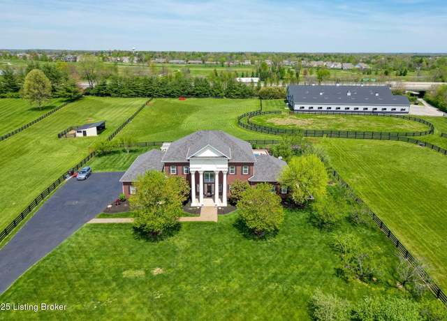 Property at 454 Veechdale Rd, Simpsonville, KY 40067, 8 beds, 6.5 baths
