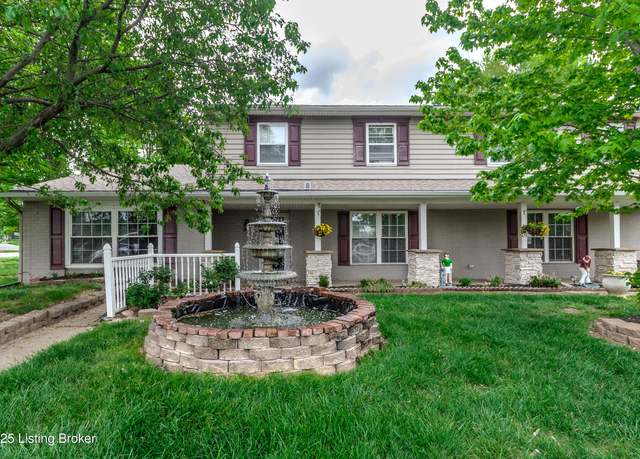 Property at 1123 Girard Dr, Louisville, KY 40222, 4 beds, 3.5 baths