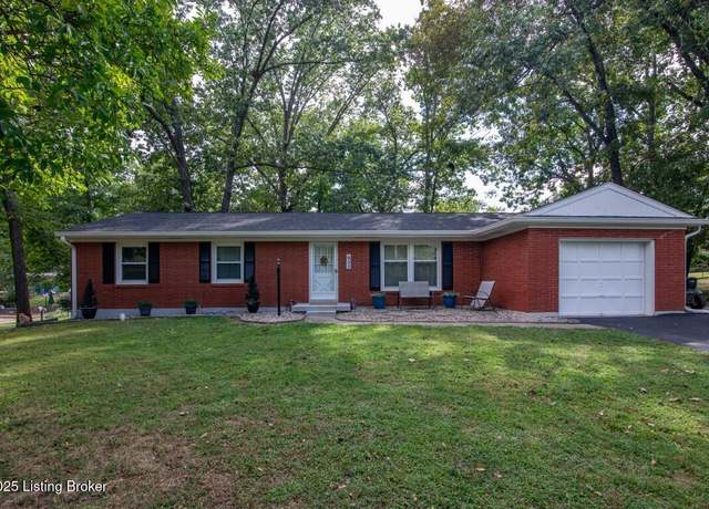Property at 933 Lakeshore Pkwy, Brandenburg, KY 40108, 3 beds, 2 baths