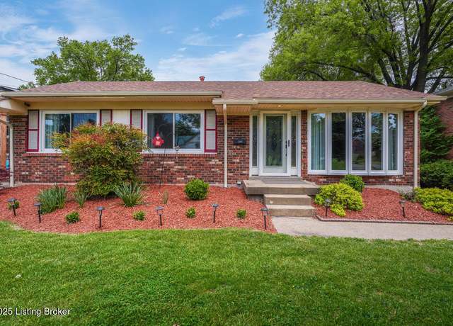 Property at 1569 Sadie Ln, Louisville, KY 40216, 3 beds, 2.5 baths