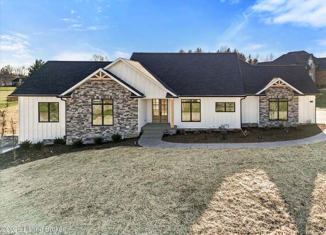 Property at 1029 Windsor Dr, Shelbyville, KY 40065, 3 beds, 2.5 baths