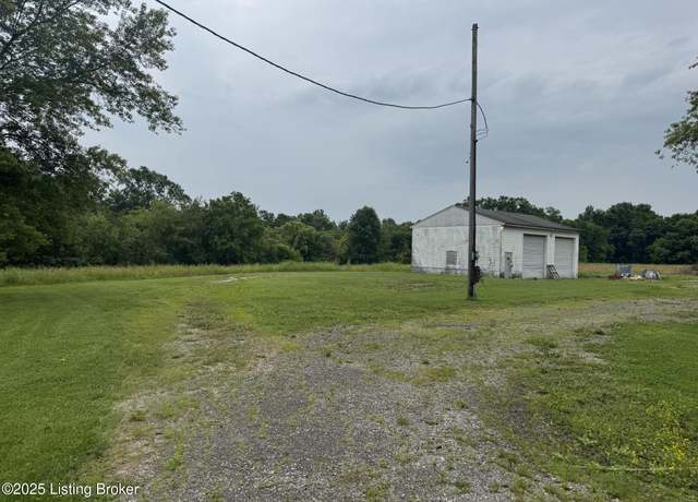 Property at 13111 Meadowlawn Dr, Louisville, KY 40272