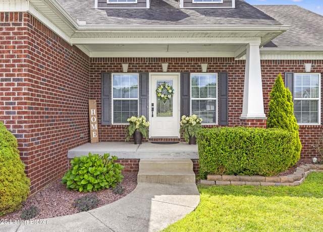 Property at 346 London Sq, Mt Washington, KY 40047, 4 beds, 2 baths