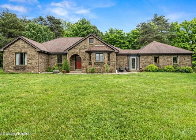 Property at 1093 W Bryan Rd, Elizabethtown, KY 42701, 3 beds, 3 baths