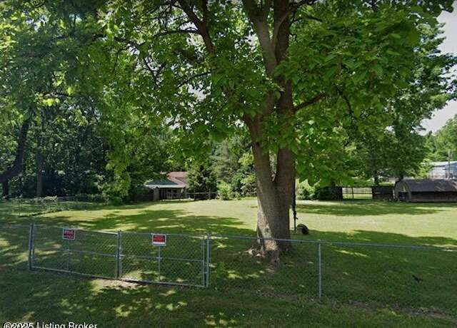 Property at 6622 Melrose Ave, Louisville, KY 40216