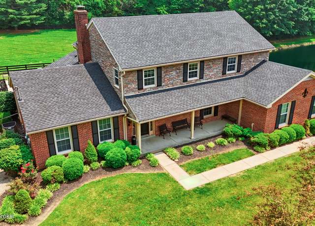 Property at 3605 Ramblin Creek Rd, Louisville, KY 40299, 4 beds, 3 baths