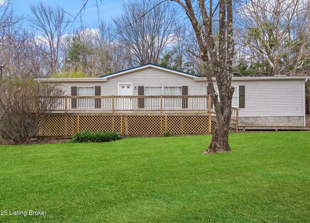 Property at 820 Mammoth Cave Rd, Brownsville, KY 42210, 3 beds, 2 baths