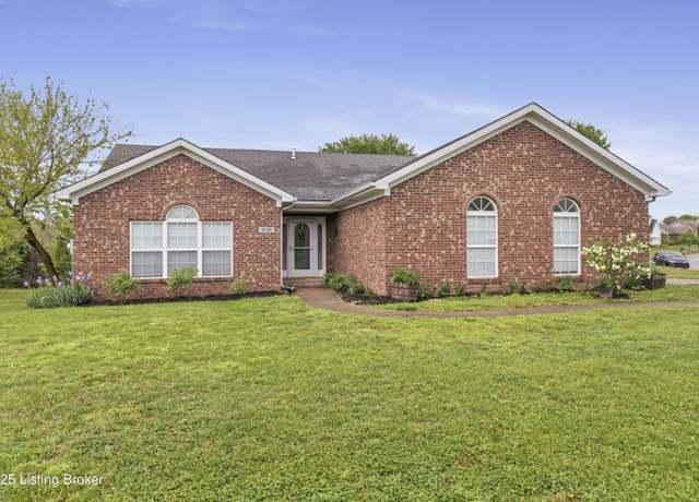 Property at 10700 Black Walnut Blvd, Louisville, KY 40229, 3 beds, 2 baths