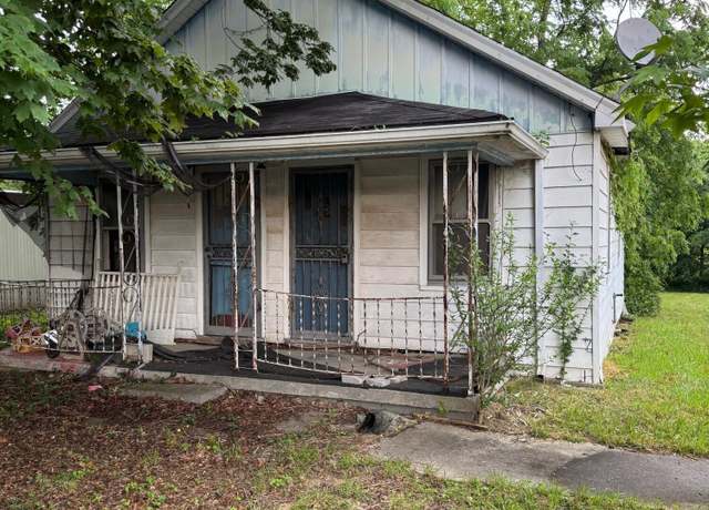Property at 1548 Hargan St, Radcliff, KY 40160, 2 beds, 1 bath
