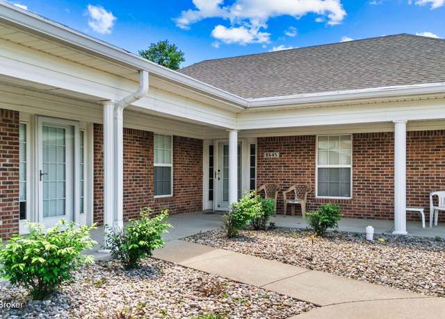 Property at 8645 Applegate Village Dr, Louisville, KY 40219, 2 beds, 2 baths