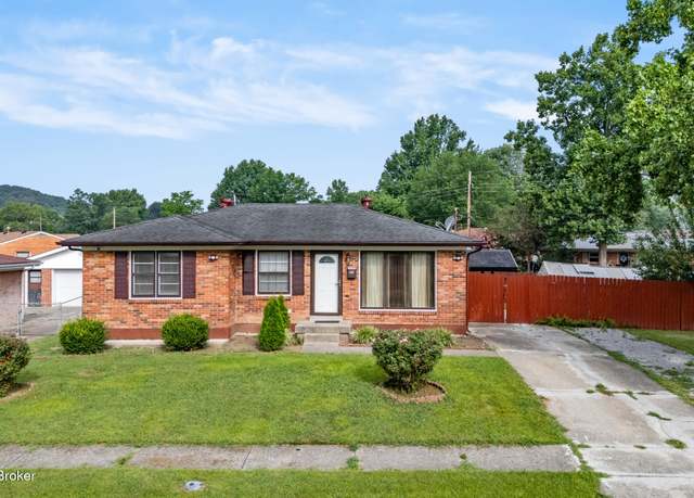 Property at 7800 Mackie Ln, Louisville, KY 40214, 3 beds, 2 baths