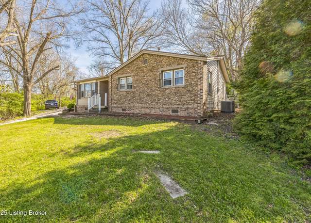 Property at 917 Scaffold Cane Rd, Berea, KY 40403, 3 beds, 1 bath