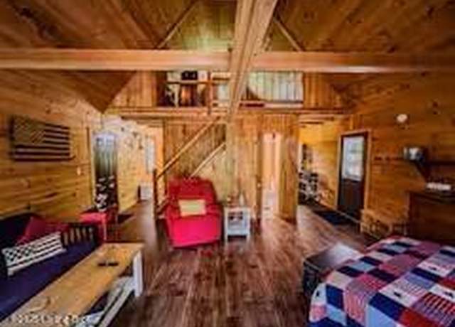 Property at 276 Clifty Creek Rd, Jamestown, KY 42629, 1 bed, 1 bath