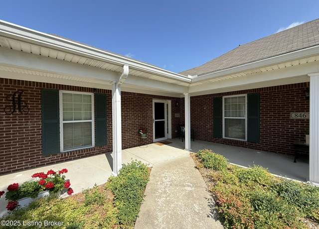 Property at 844 Garden Pointe Dr, Simpsonville, KY 40067, 2 beds, 1.5 baths