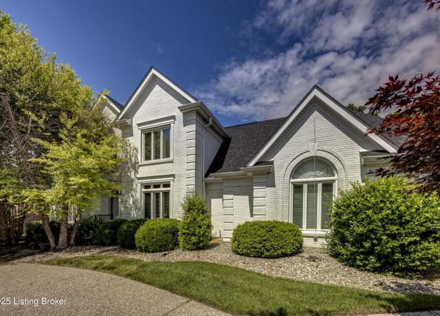 Property at 709 Oxmoor Woods Pkwy, Louisville, KY 40222, 3 beds, 3.5 baths