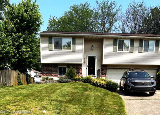 Property at 12003 Rustburg Ct, Louisville, KY 40245, 3 beds, 1.5 baths