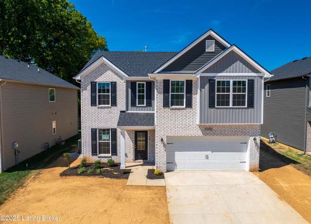 Property at 12020 Parkview Trace Dr, Louisville, KY 40229, 4 beds, 2.5 baths
