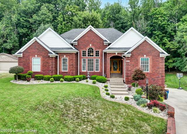 Property at 9007 Hi View Ln, Louisville, KY 40272, 3 beds, 3 baths