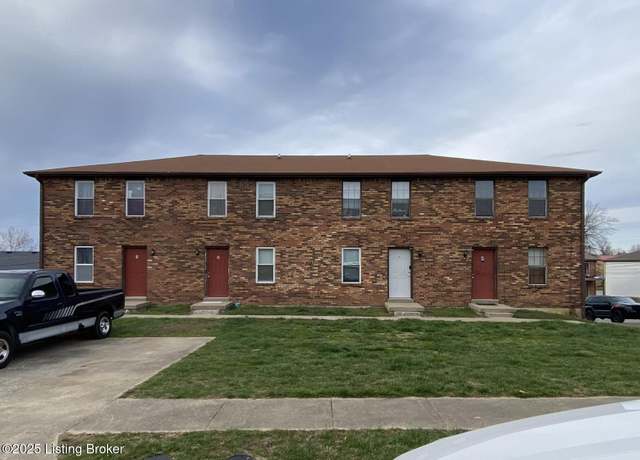 Property at 2921 Crockett Ct, Radcliff, KY 40160