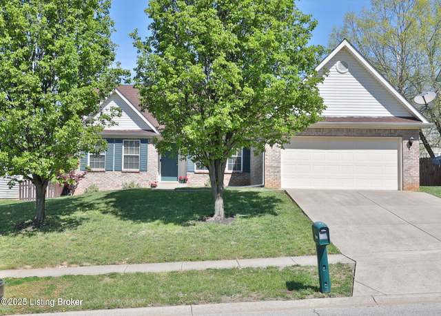 Property at 5214 Craigs Creek Dr, Louisville, KY 40241, 3 beds, 2 baths