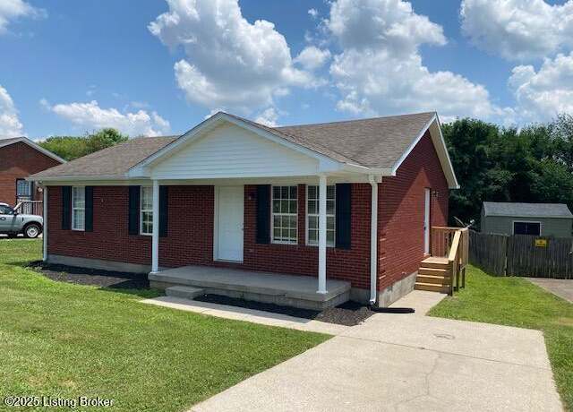Property at 197 Mcgowen Ave, Bardstown, KY 40004, 3 beds, 2 baths