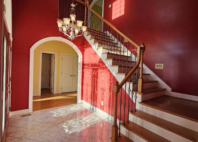 Property at 19101 Chapman Ridge Ct, Fisherville, KY 40023, 3 beds, 4.5 baths
