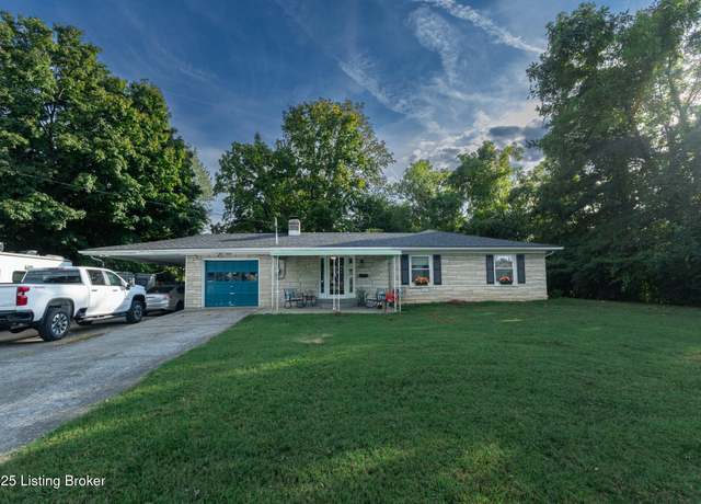 Property at 6028 Dutschke Rd, Louisville, KY 40272, 3 beds, 2 baths
