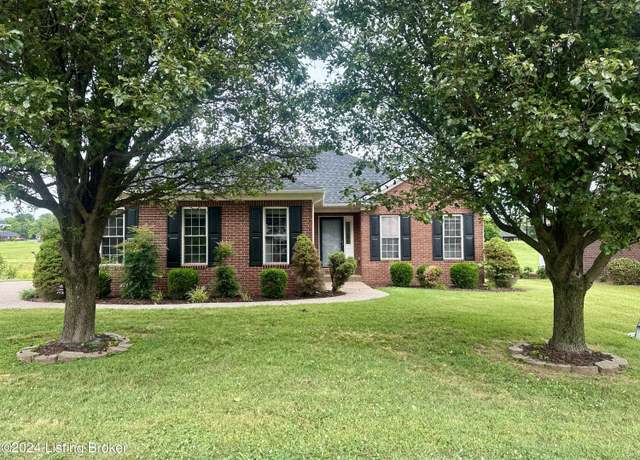 Property at 121 Council Dr, Bardstown, KY 40004, 3 beds, 2 baths