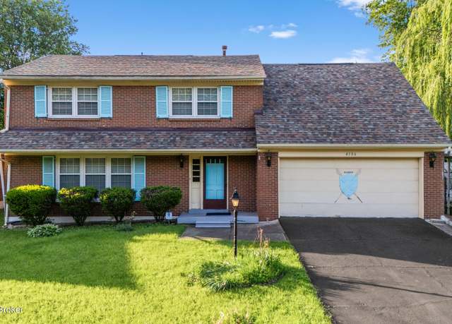 Property at 4506 Lambert Rd, Louisville, KY 40219, 5 beds, 2.5 baths