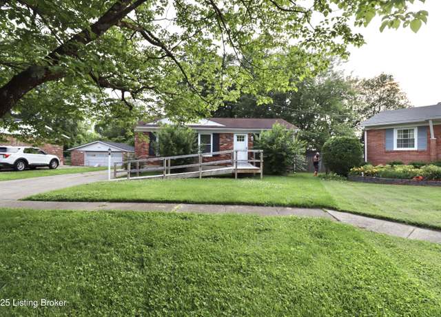 Property at 9208 Fawnridge Pl, Louisville, KY 40229, 3 beds, 1 bath
