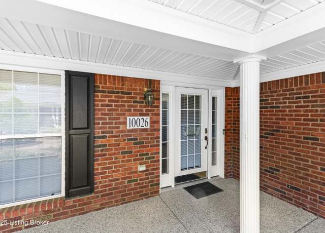 Property at 10026 Chenoweth Vista Way, Louisville, KY 40299, 2 beds, 2 baths