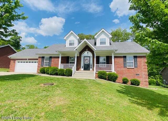 Property at 125 N Howard St, Bardstown, KY 40004, 3 beds, 2 baths
